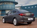 Opel Astra Sedan 2013 года (ZA)